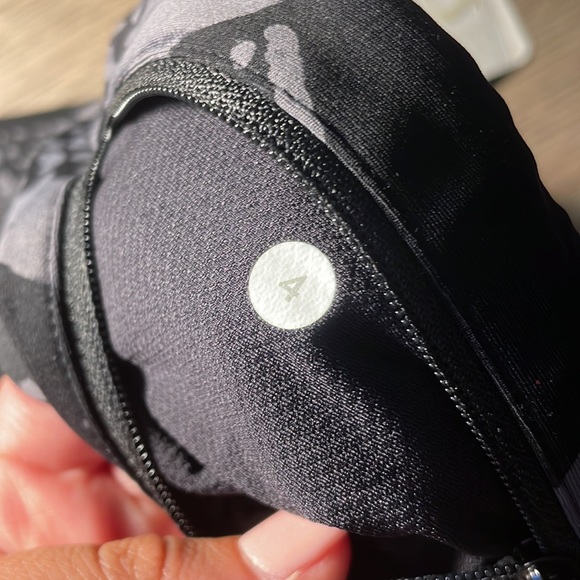lululemon Tight Stuff Tight - Picture 5 of 16